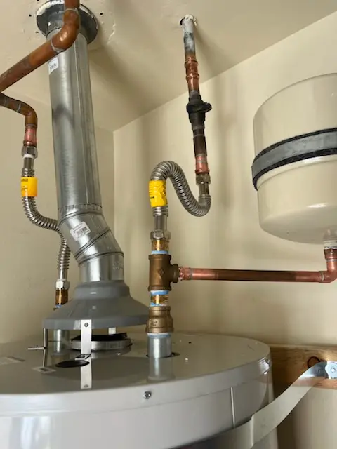 Water heater installation and plumbing repair in Oldtown